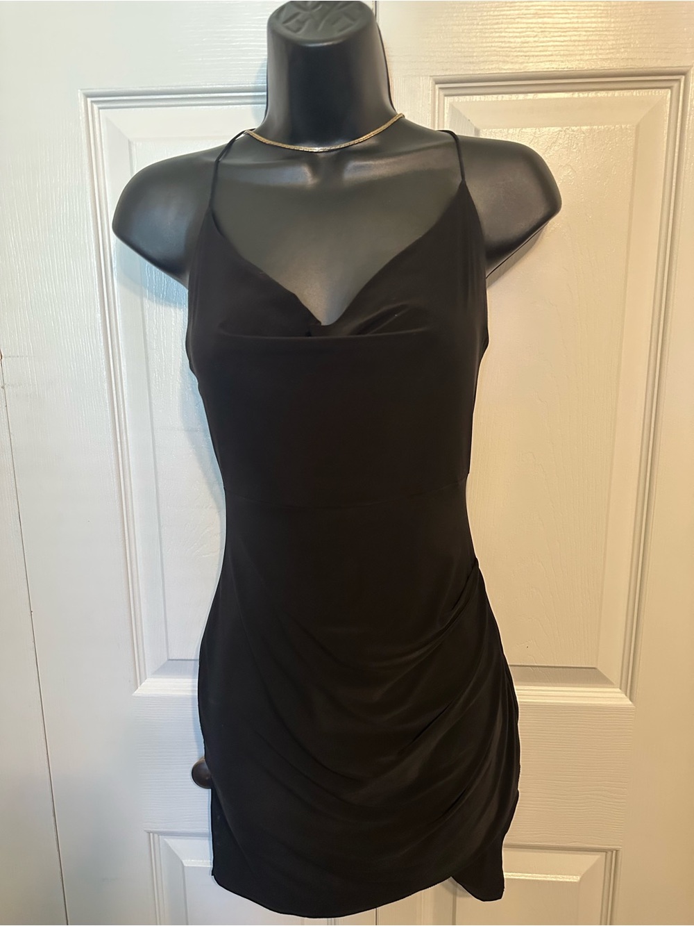 Windsor | Black Spaghetti-Strap Bodycon Dress - Size Small